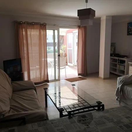 Juan Sebastian Elcano Nº 23 - Bloque A - Portal A - 3º B